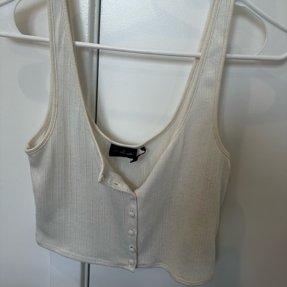 Women's Cream Button-Front Ribbed Tank Top - Picture 4 of 4